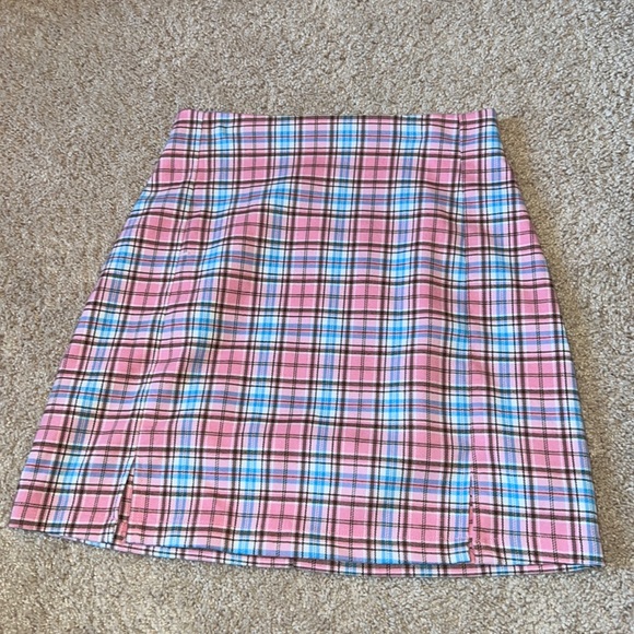 Brandy Melville Cara Mini Skirt - Picture 1 of 2